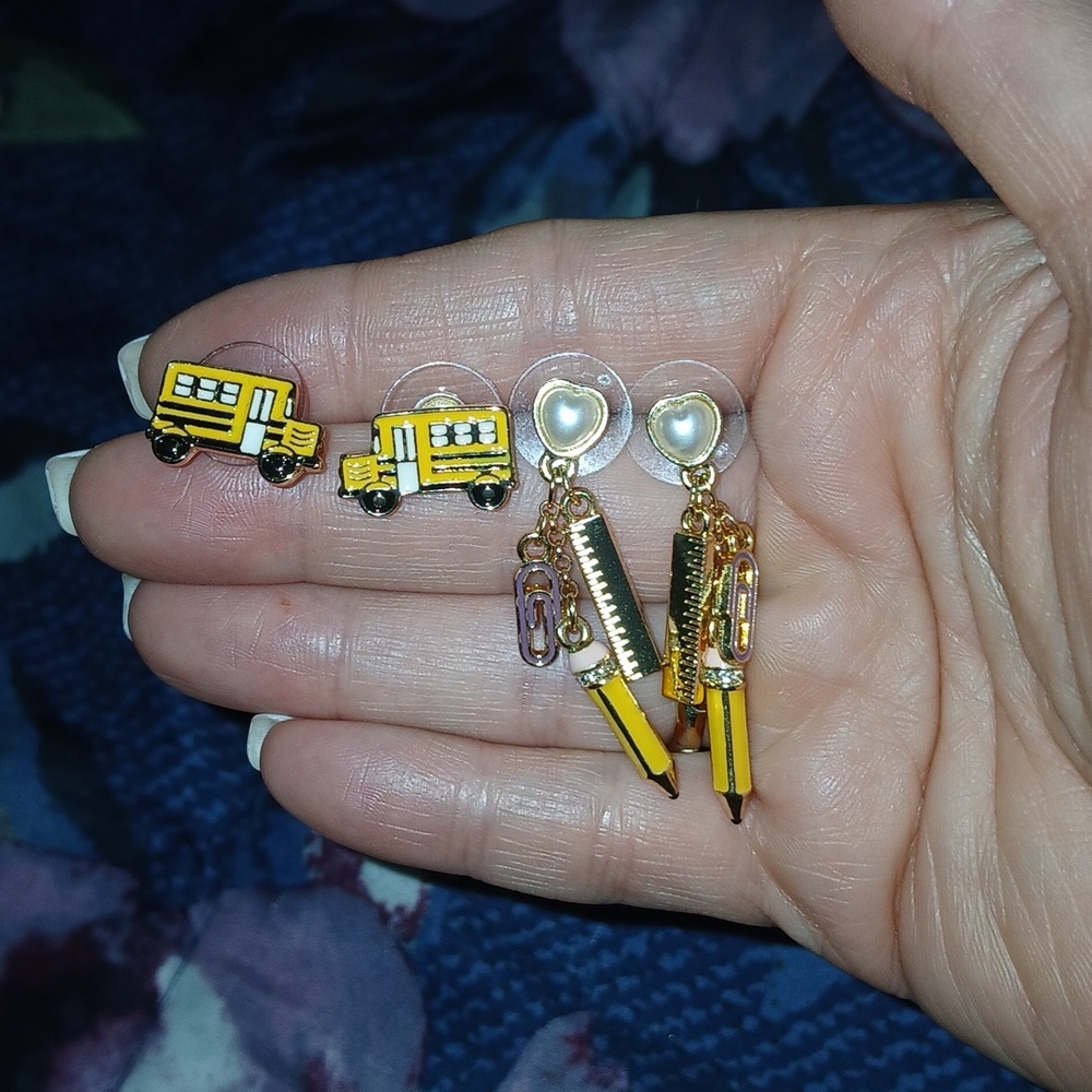 🚨🚨Teacher Earrings🚨🚨